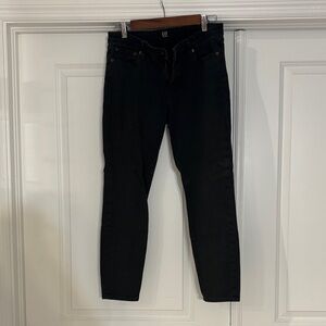 GAP Women's Black Skinny Jeans